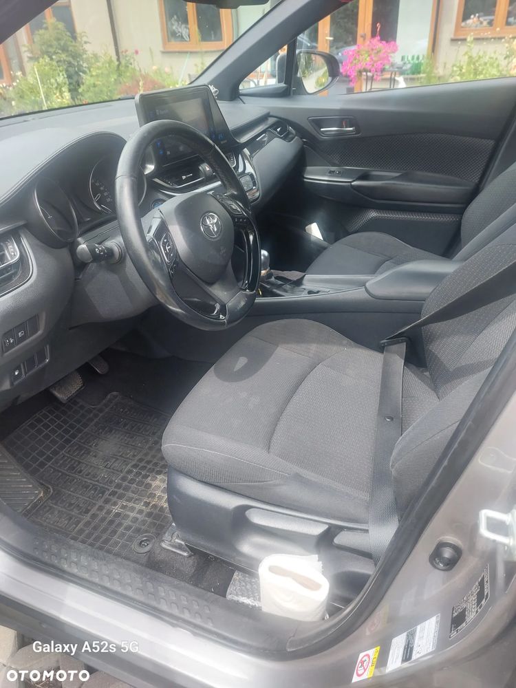 Toyota C-HR - 13