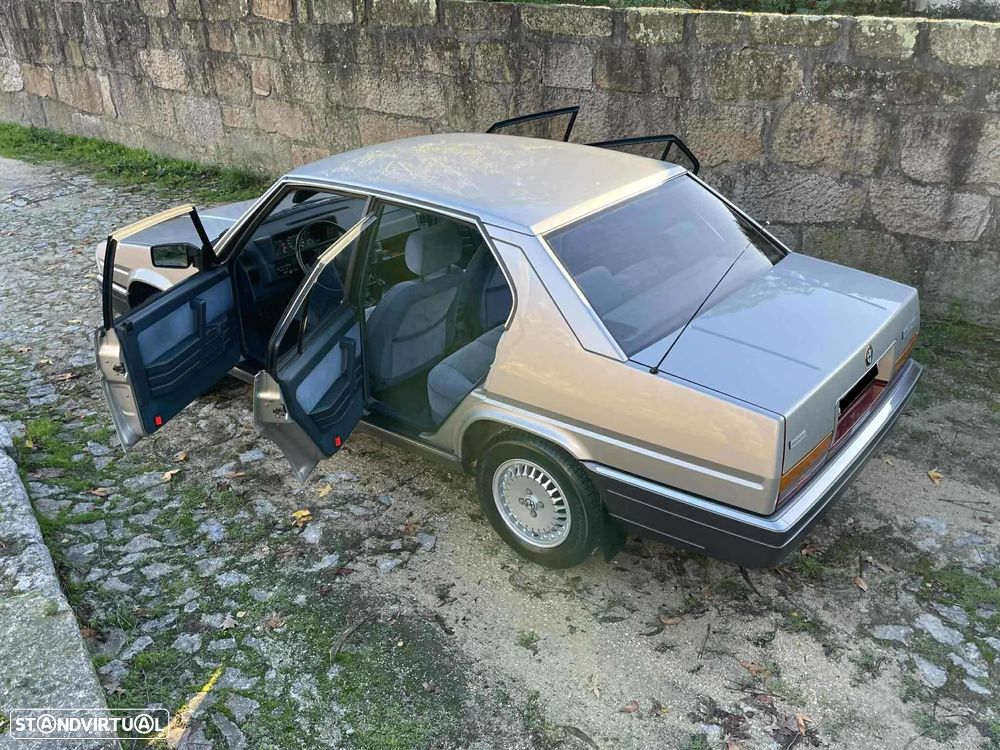 Alfa Romeo 90 2.0 S - 15