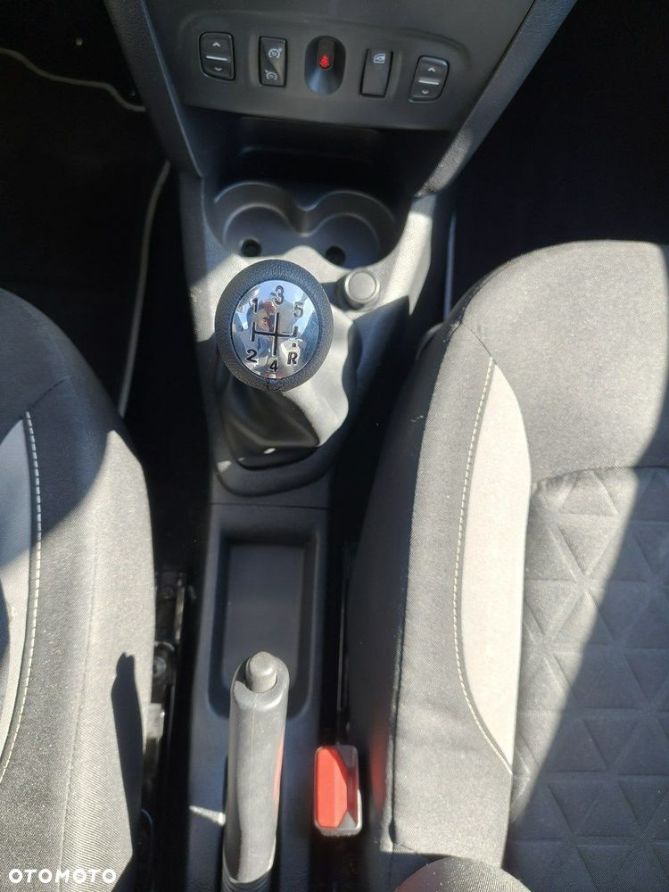 Dacia Sandero Stepway dCi 90 Ambiance - 12