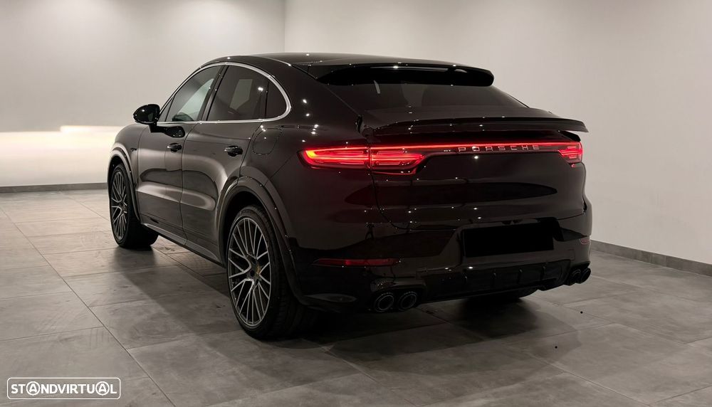 Porsche Cayenne Coupé - 5