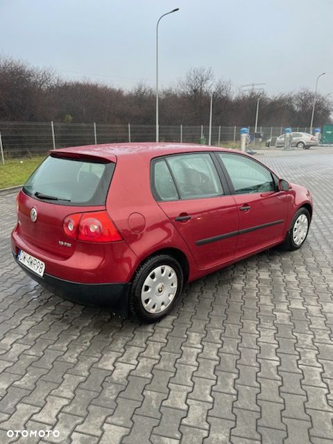 Volkswagen Golf 1.6 FSI Q-Line - 3