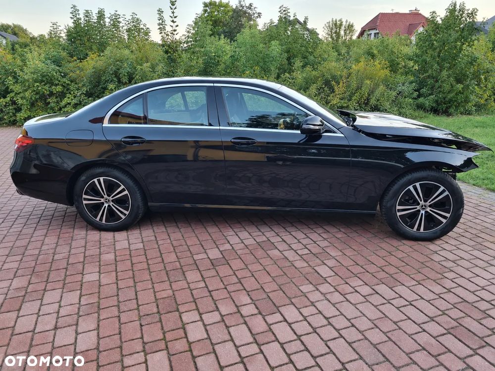Mercedes-Benz Klasa E 220 d 4-Matic Avantgarde - 1