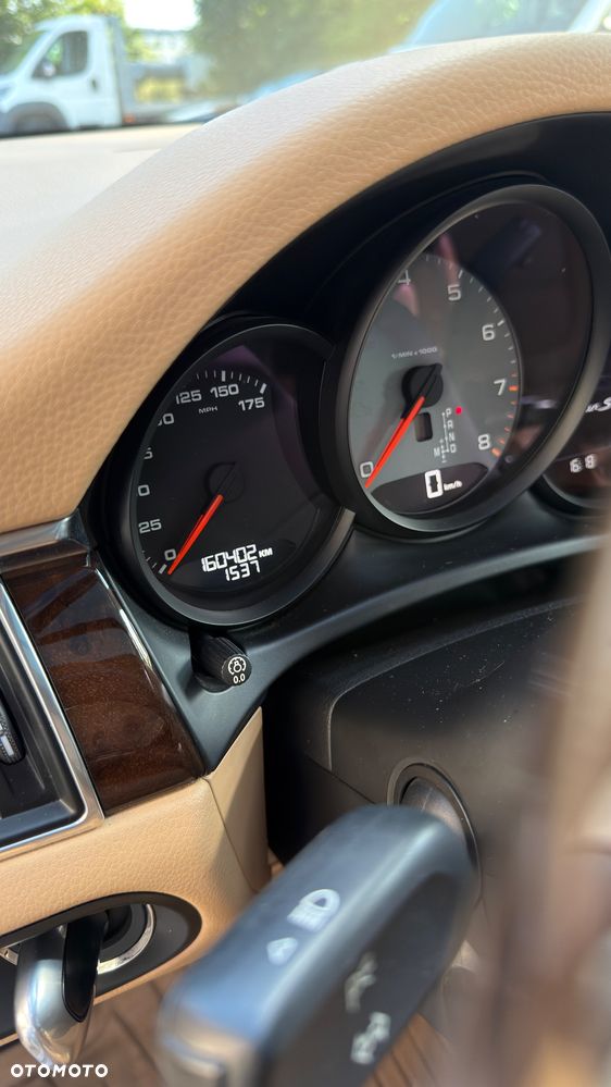 Porsche Macan S - 6
