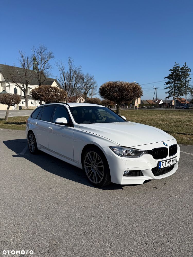 BMW Seria 3 320d xDrive - 2