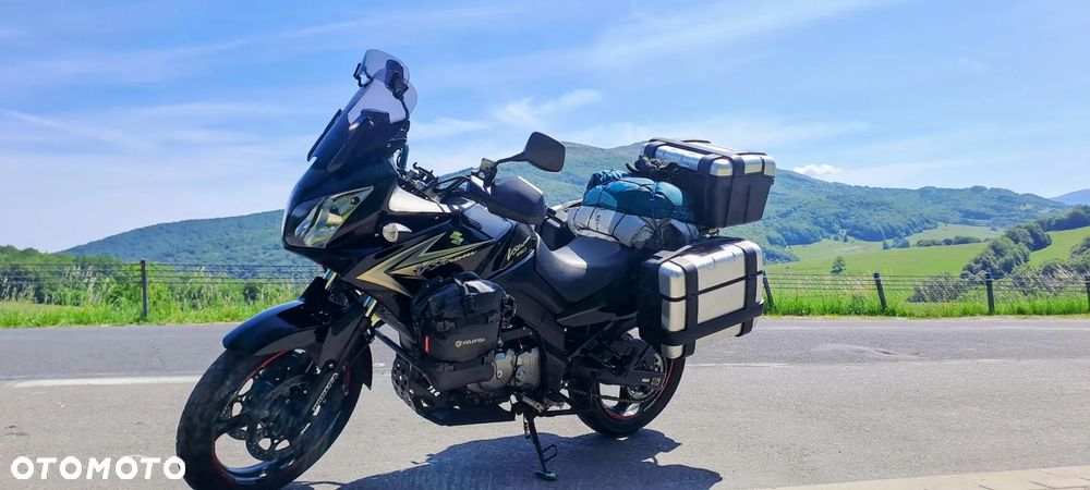 Suzuki V-STROM - 9