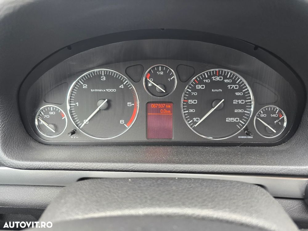 Peugeot 407 2.0HDi ST Confort - 5