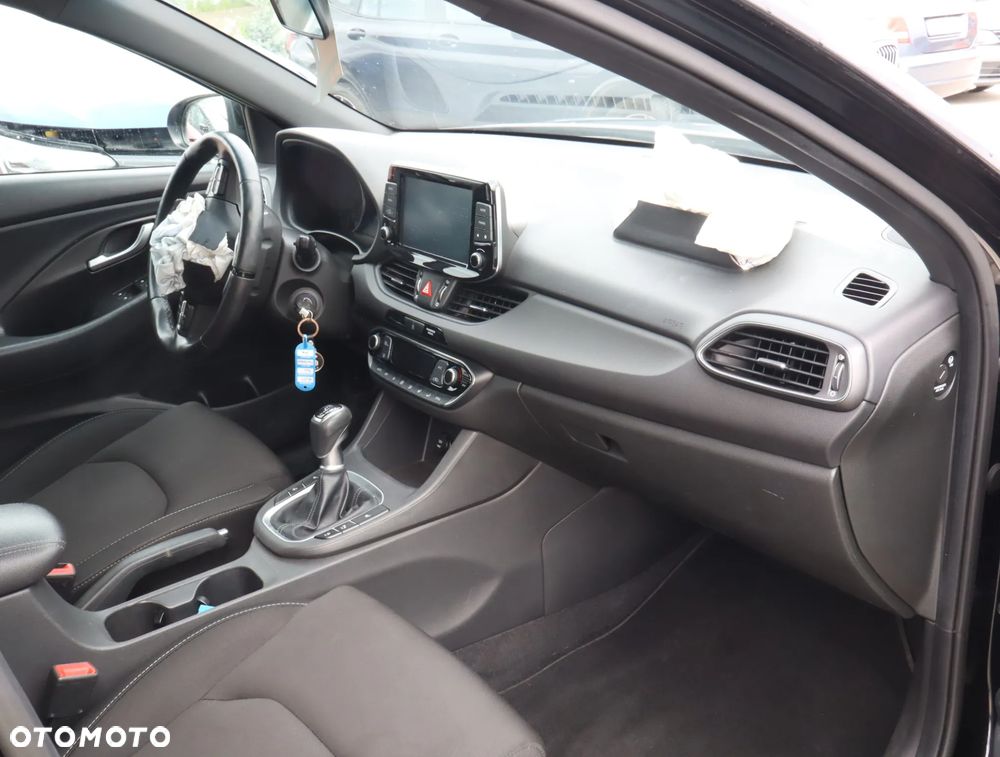 Hyundai i30 1.4 T-GDI GPF Premium - 10