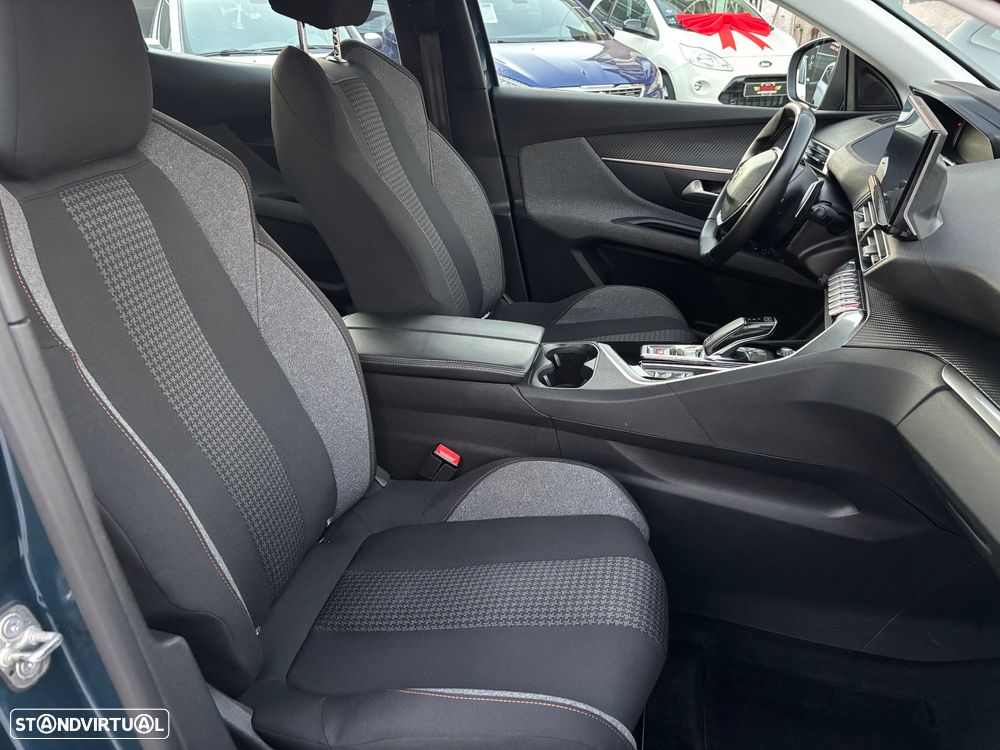 Peugeot 3008 BlueHDi 130 Stop & Start EAT8 Allure Pack - 10