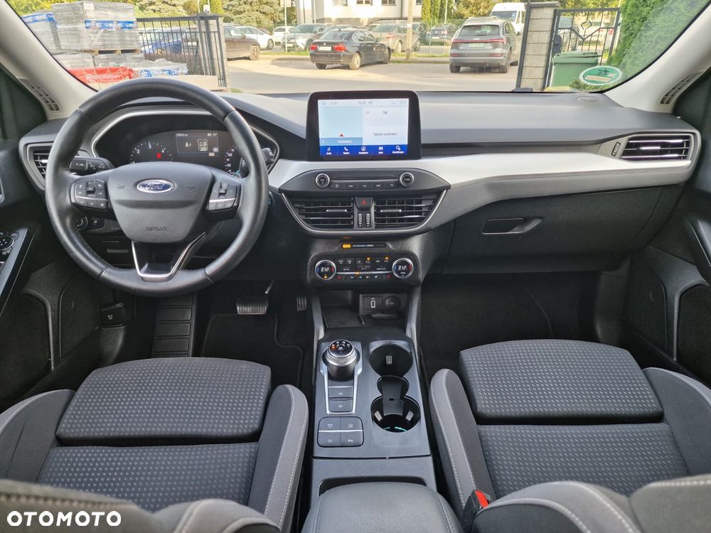 Ford Focus 1.5 EcoBlue Start-Stopp-System COOL&CONNECT - 24