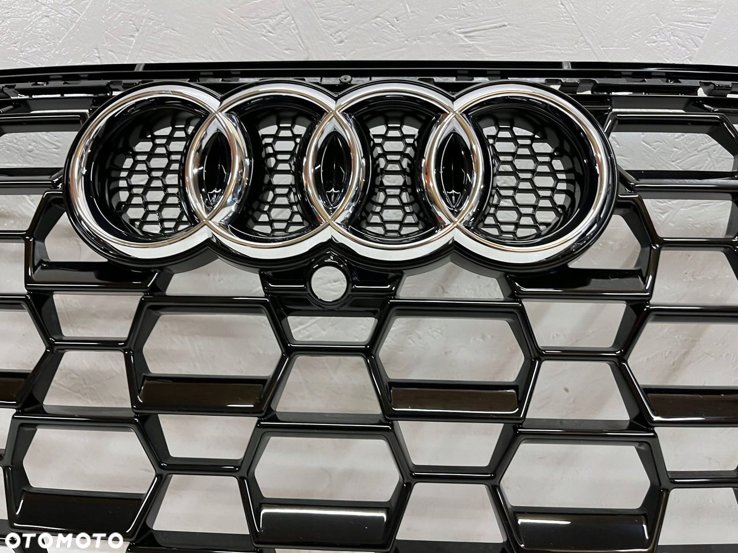Audi RSQ3 2018- ATRAPA GRILL 83A853651D ORG - 5
