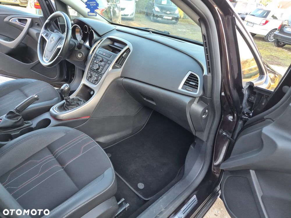 Opel Astra 1.4 Turbo - 14