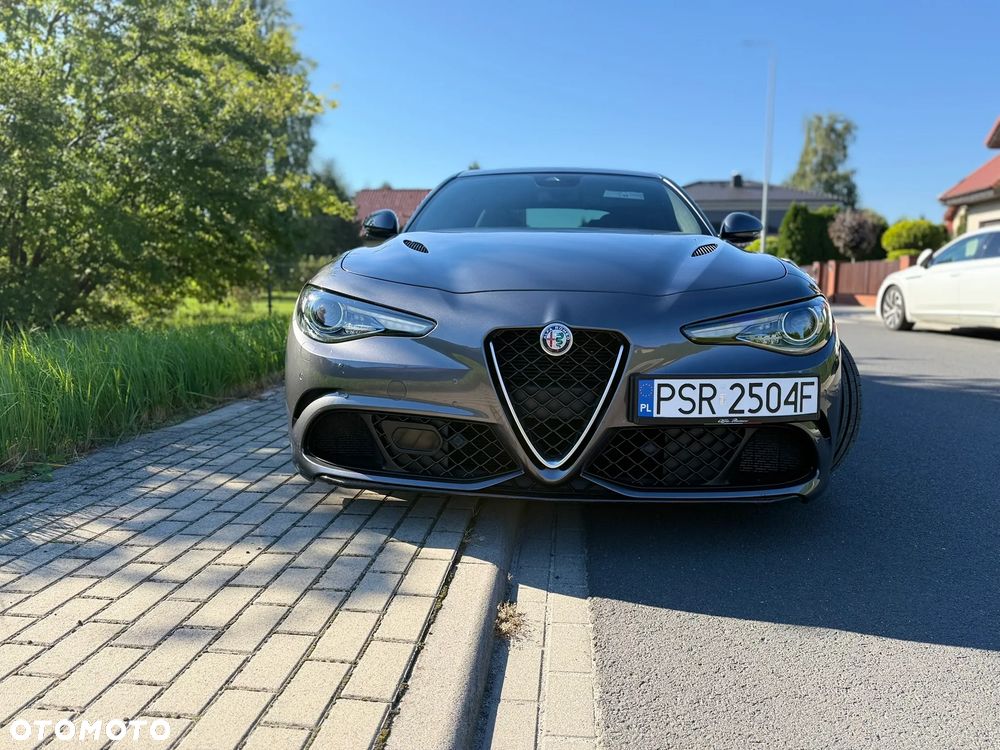 Alfa Romeo Giulia 2.9 Bi Turbo V6 Quadrifoglio - 22