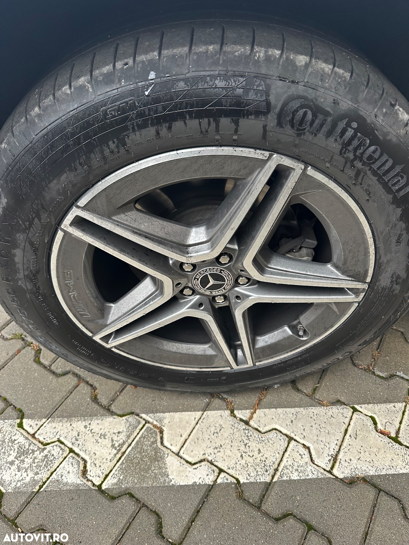 Mercedes-Benz GLE 300 d 4Matic 9G-TRONIC AMG Line - 3