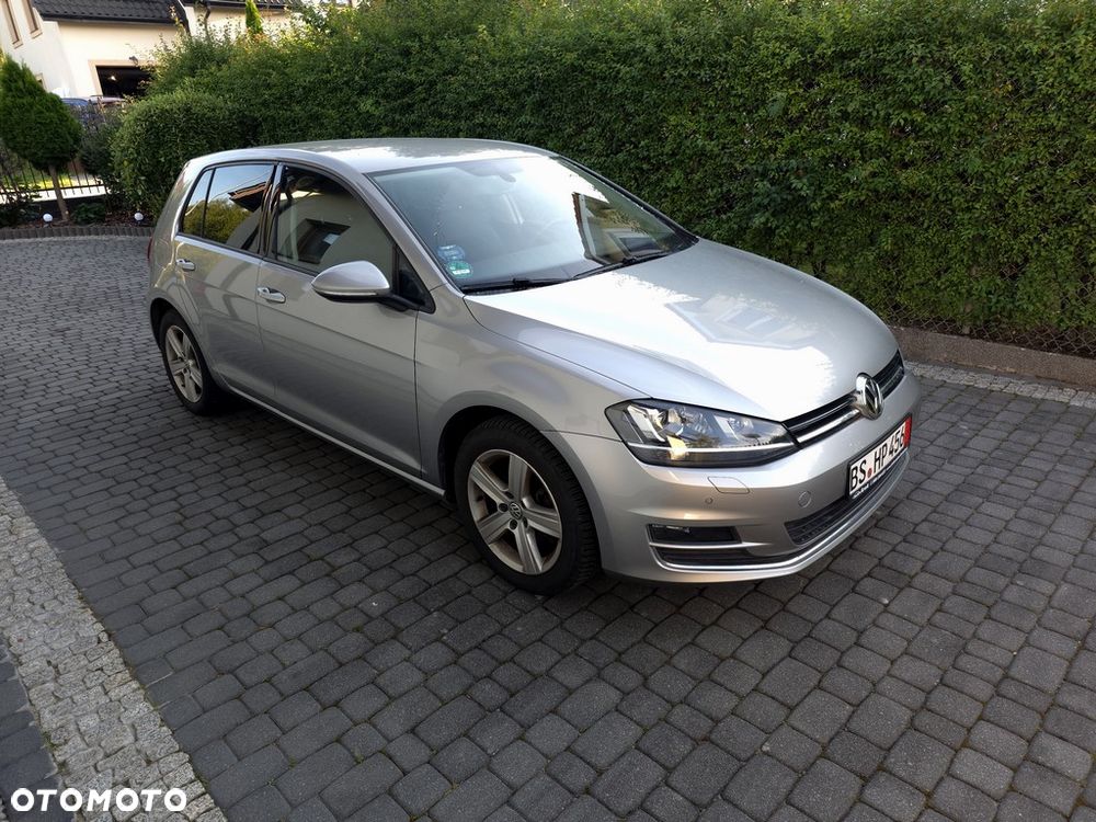 Volkswagen Golf 1.4 TSI BMT Highline - 1