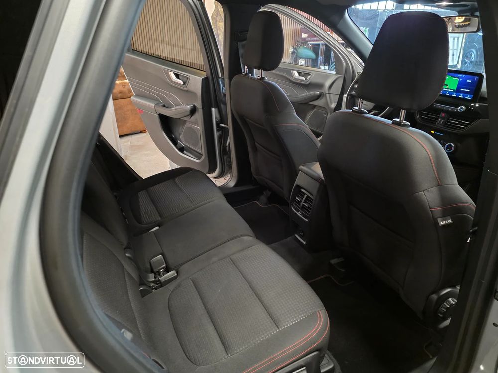 Ford Kuga 1.5 TDCi EcoBlue ST-Line Aut. - 9