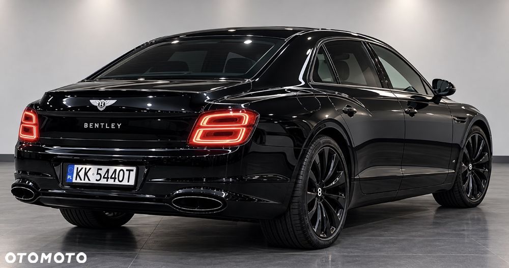 Bentley Flying Spur W12 S - 3
