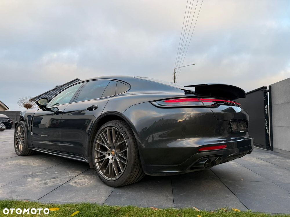 Porsche Panamera - 7