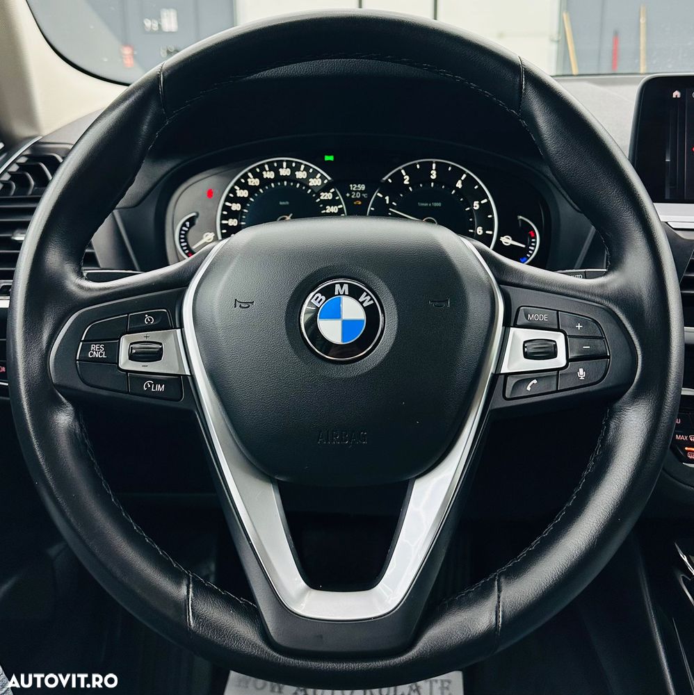 BMW X3 xDrive20i Aut. xLine - 34