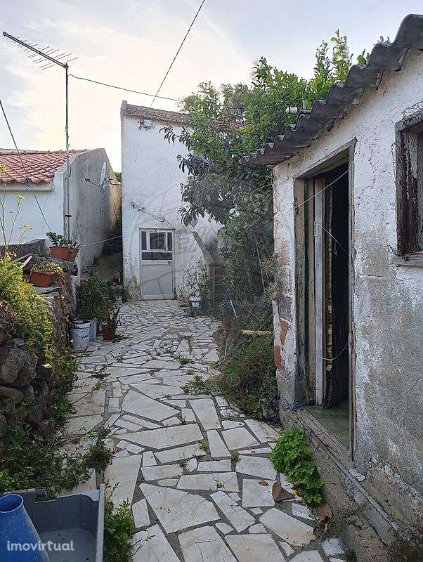 Moradia T2 para venda - Grande imagem: 3/13