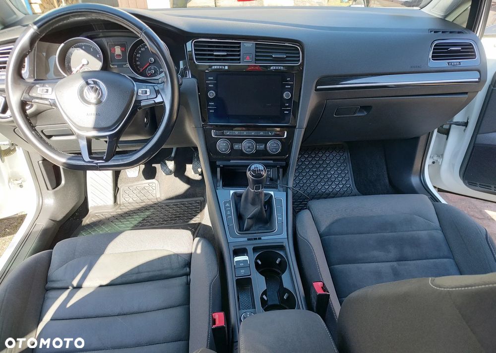 Volkswagen Golf Variant 1.4 TSI BMT Highline - 15