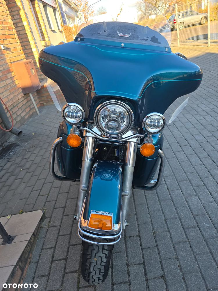 Harley-Davidson Touring Electra Glide - 17