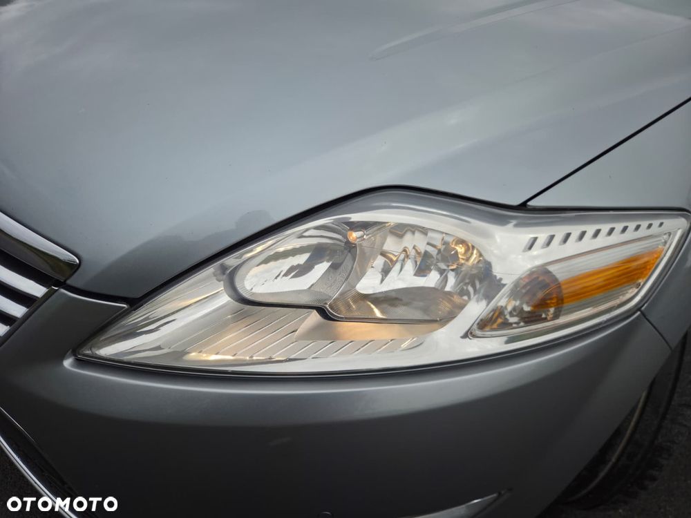 Ford Mondeo 1.8 TDCi Ghia - 26