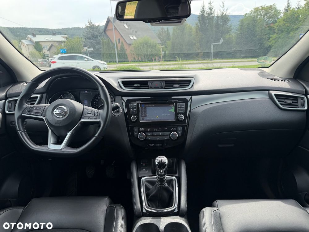 Nissan Qashqai 1.6 DIG-T Tekna - 26