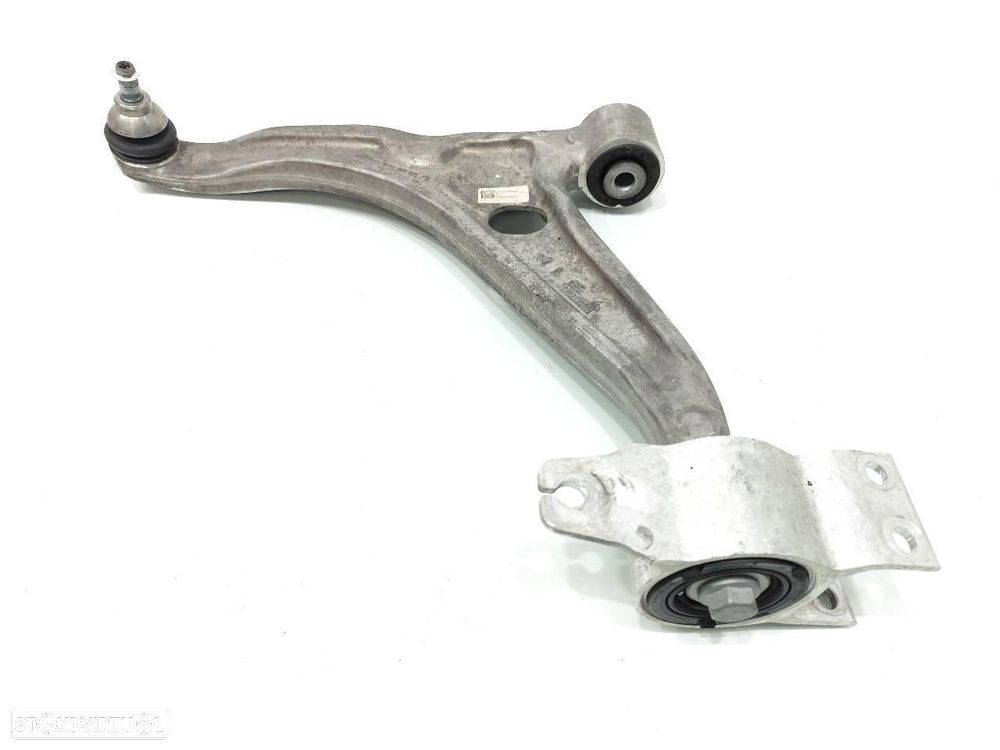 BRAÇO SUSPENSÃO INFERIOR FRENTE ESQUERDO MERCEDES-BENZ CLASE GLA BM 247 - 1