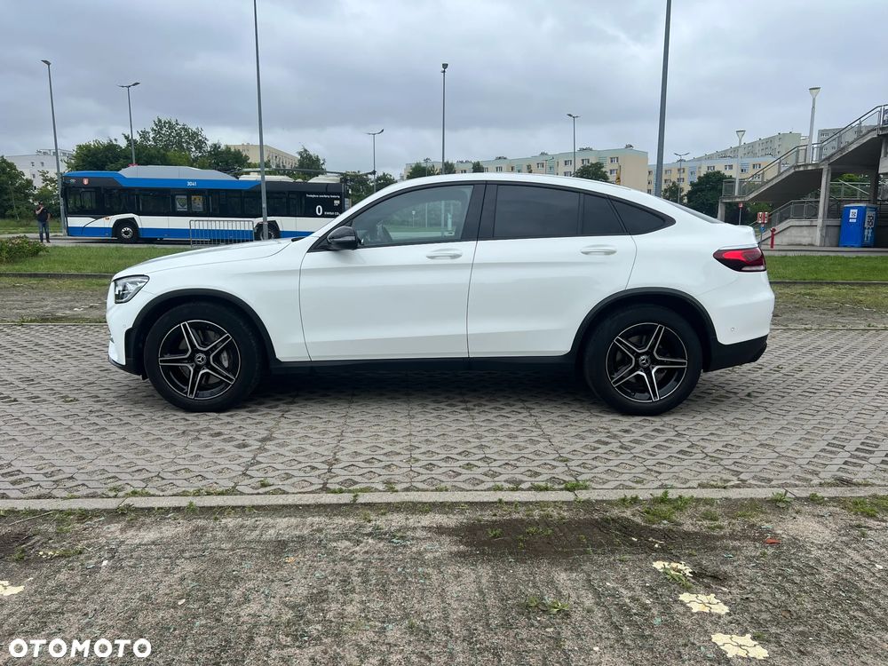 Mercedes-Benz GLC - 12