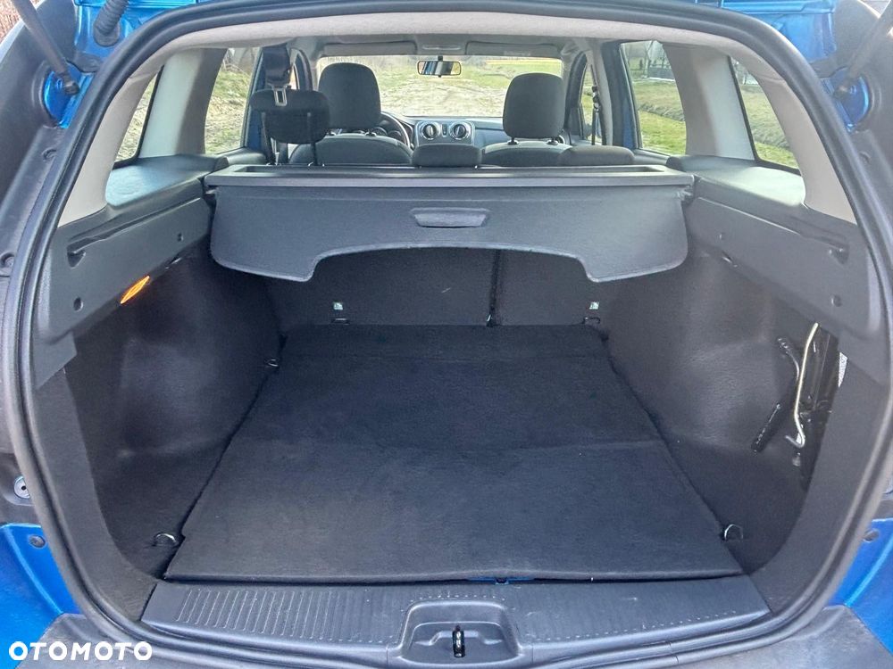 Dacia Logan 1.0 TCe SL Celebration S&S - 36