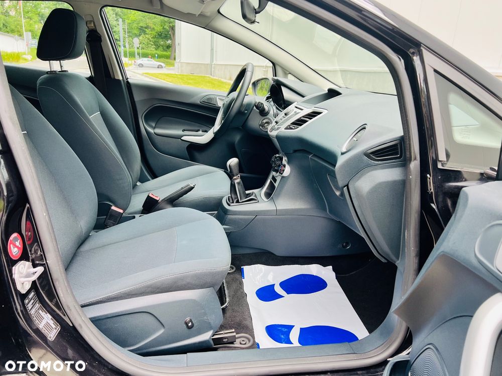 Ford Fiesta 1.25 Trend EU5 - 33
