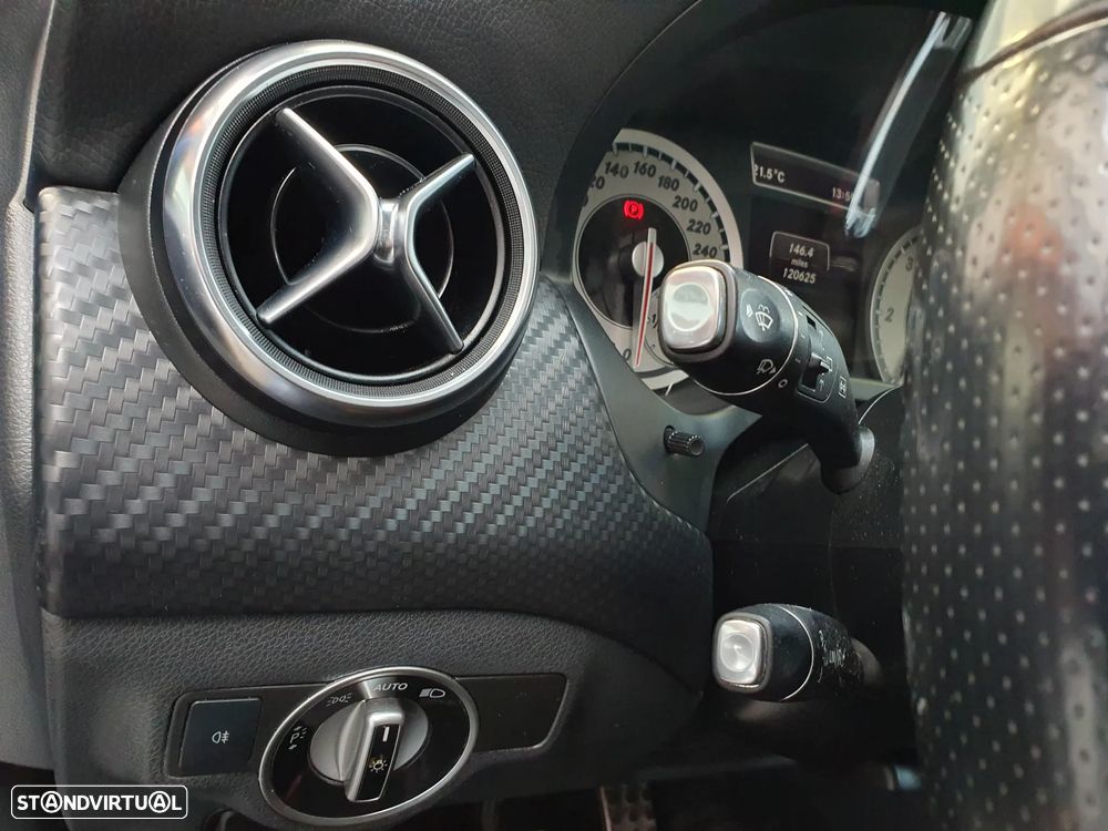 Mercedes-Benz A 200 CDI AMG Line - 11