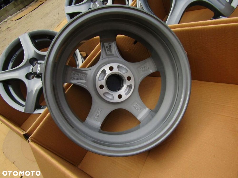 4x Felgi 15 Suzuki Splash Swift Baleno Ignis Opel Agila B Adam Corsa D E / 5,5 j 4x100 ET40 - 17
