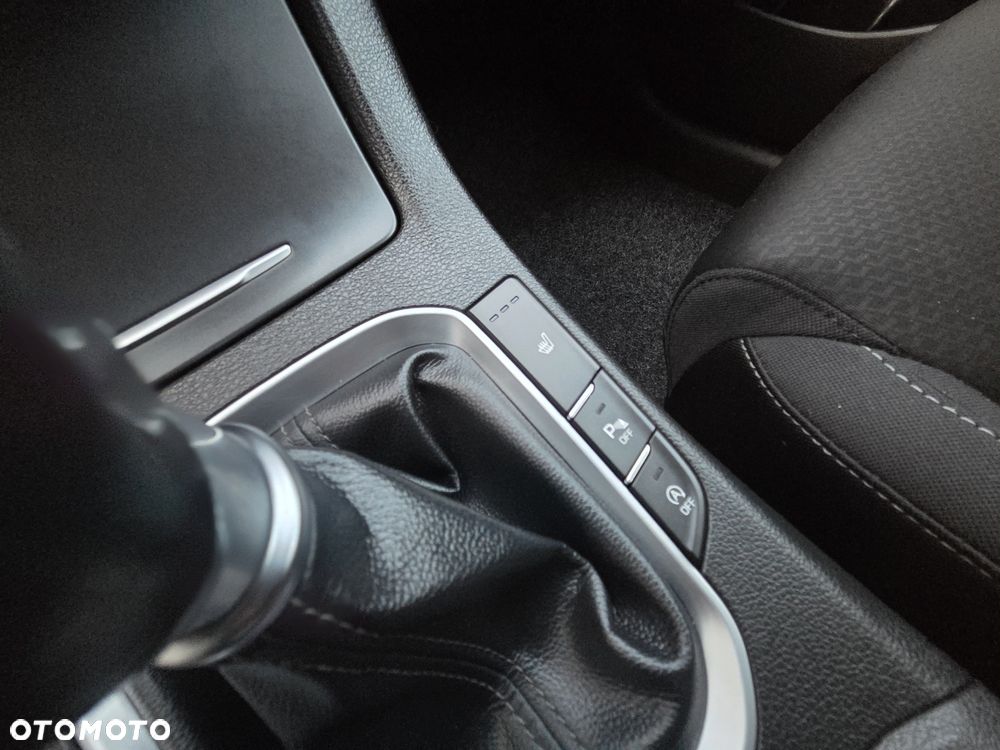 Hyundai i30 - 21
