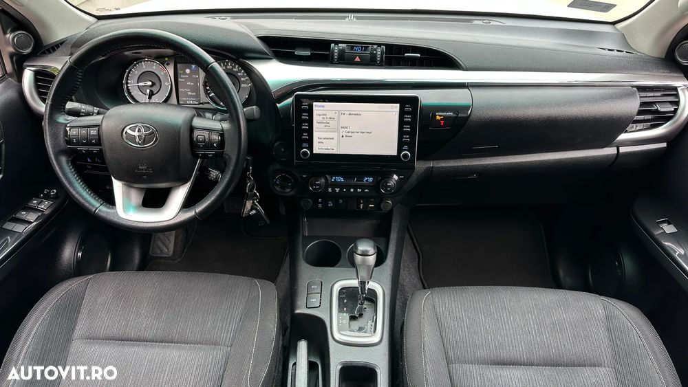 Toyota Hilux 2.8D 204CP 4x4 Double Cab AT Executive - 14