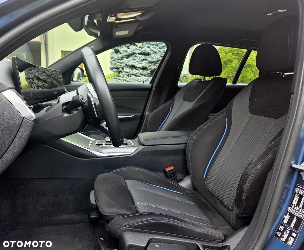 BMW Seria 3 330i xDrive M Sport - 23