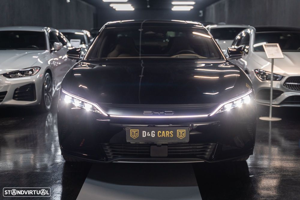 BYD Han 85.4 kWh AWD Executive - 28