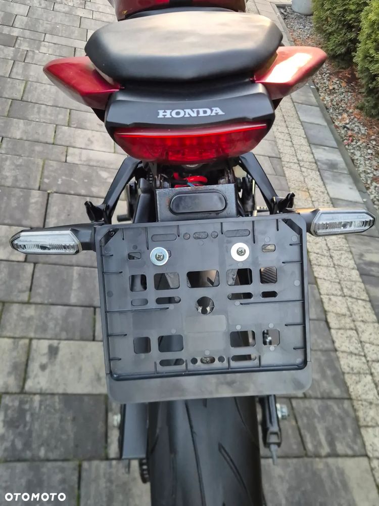 Honda CB - 19