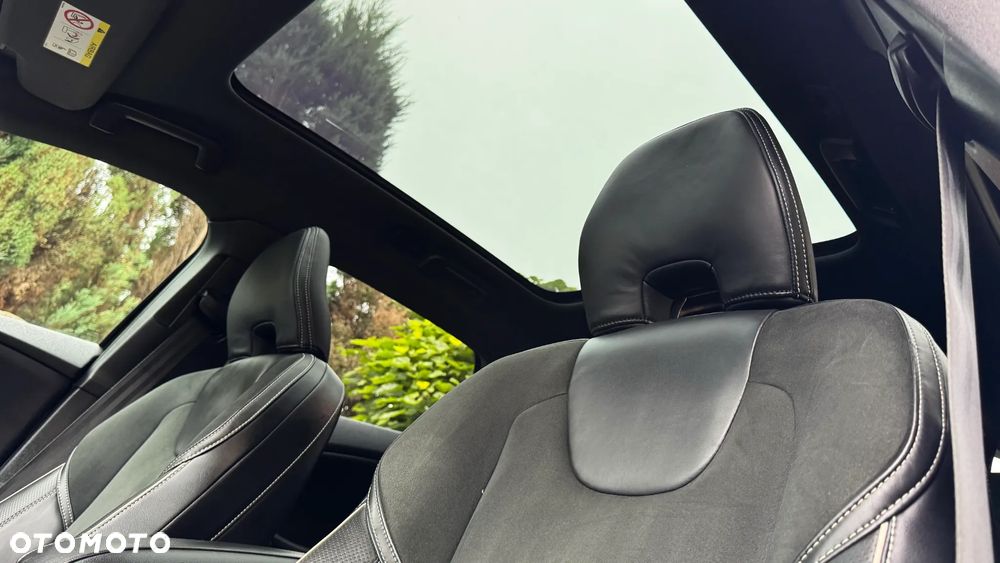 Volvo V40 ver-t3-r-design - 16