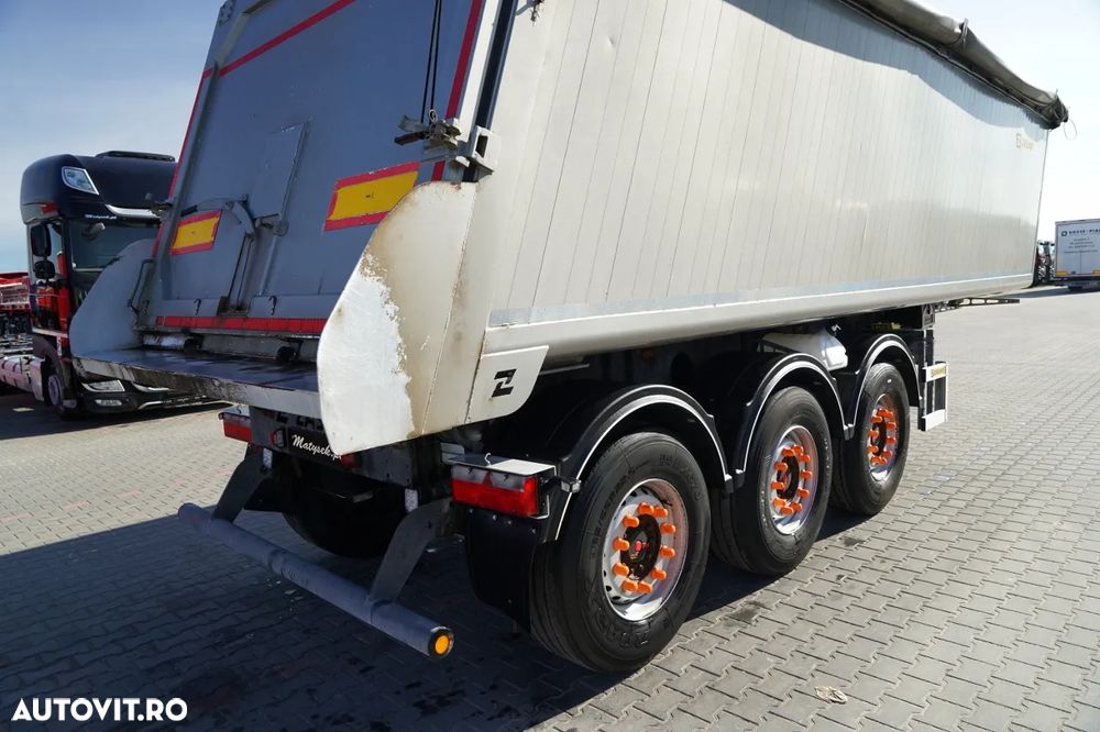 Zaslaw BASCUNĂ ALUMINIU / 35 m³ / 2x AXE RIDICATIVE / AXE SAF - 14