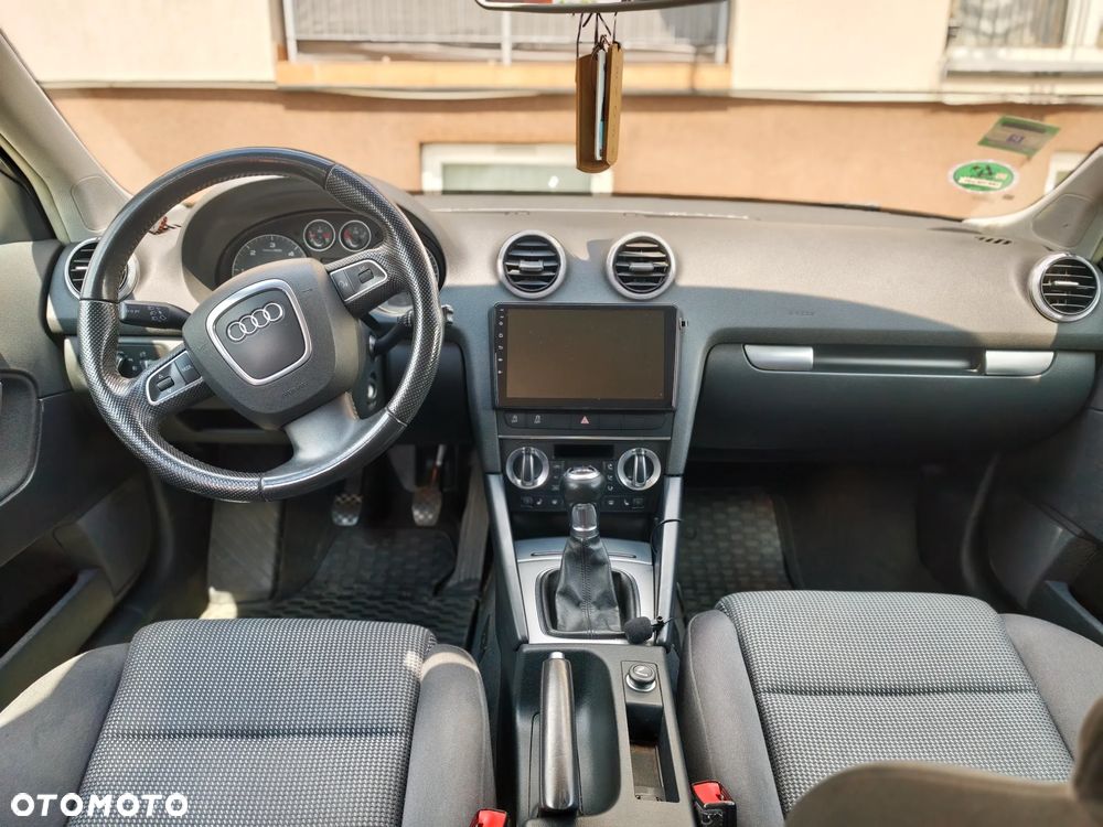 Audi A3 Sportback 2.0 TDI DPF Ambition - 4