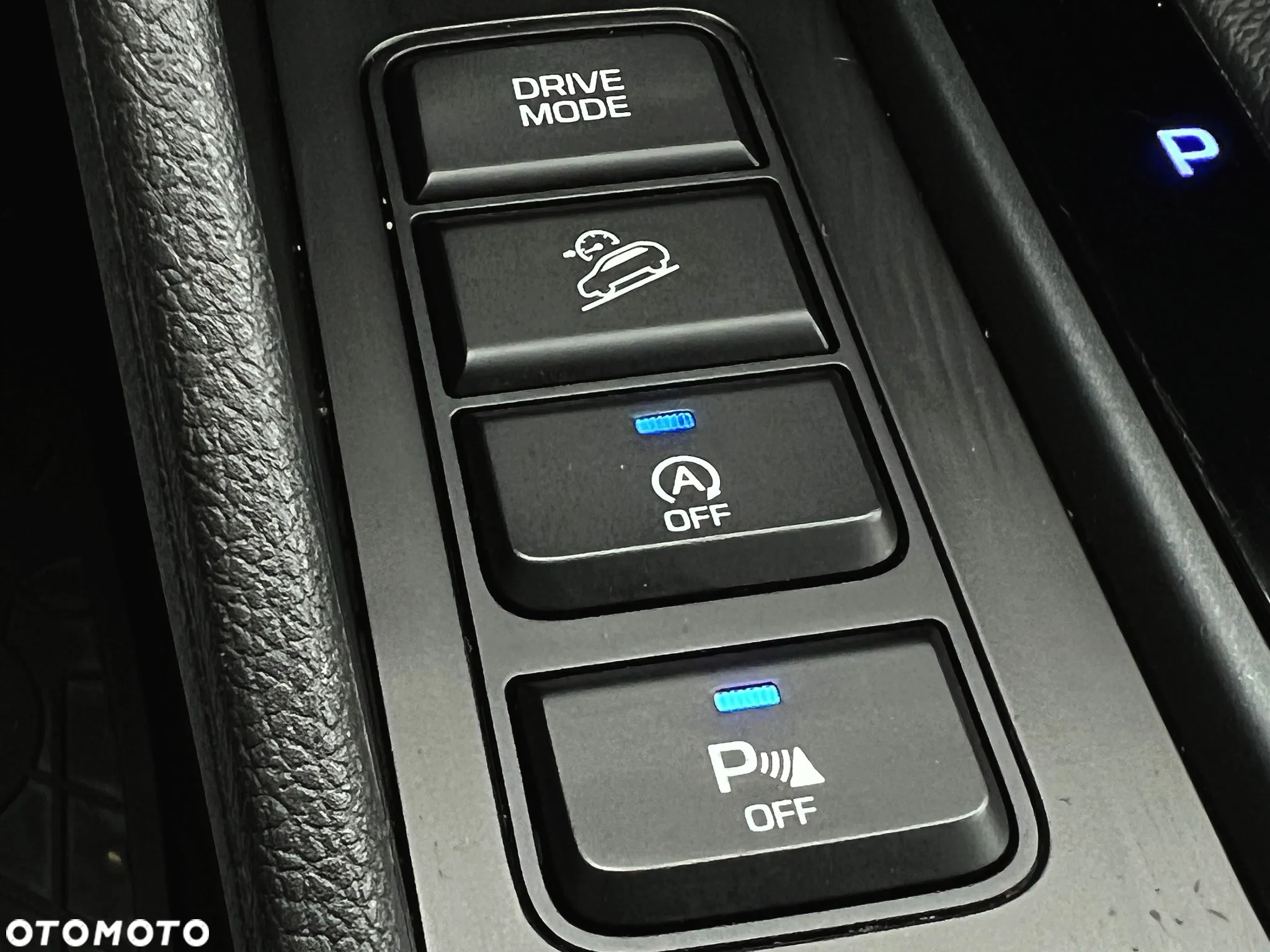 Hyundai Tucson 1.6 CRDi 48V-Hybrid 2WD DCT Trend - 32