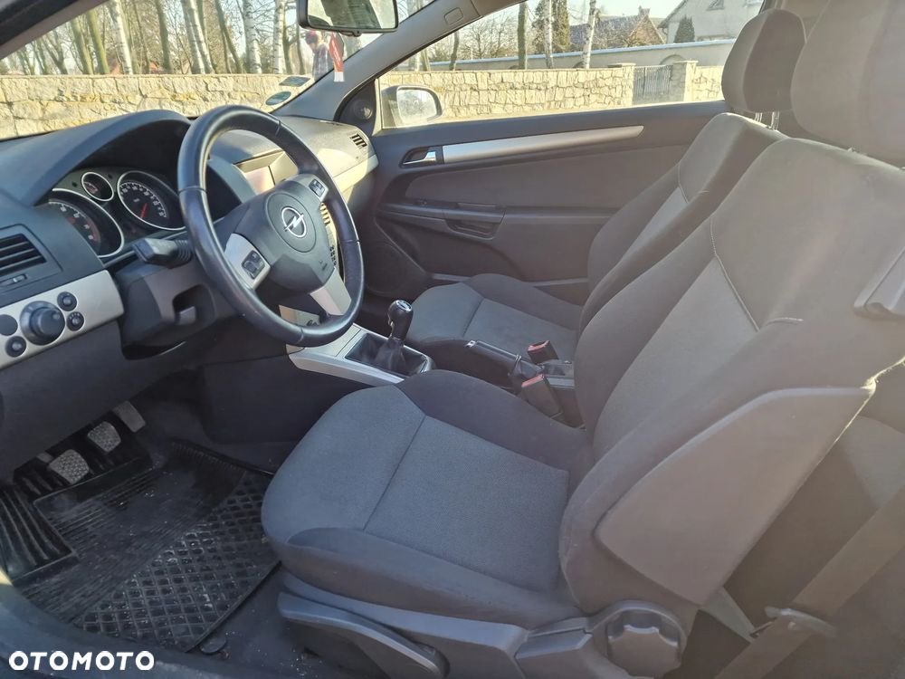 Opel Astra 1.6 Sport - 11