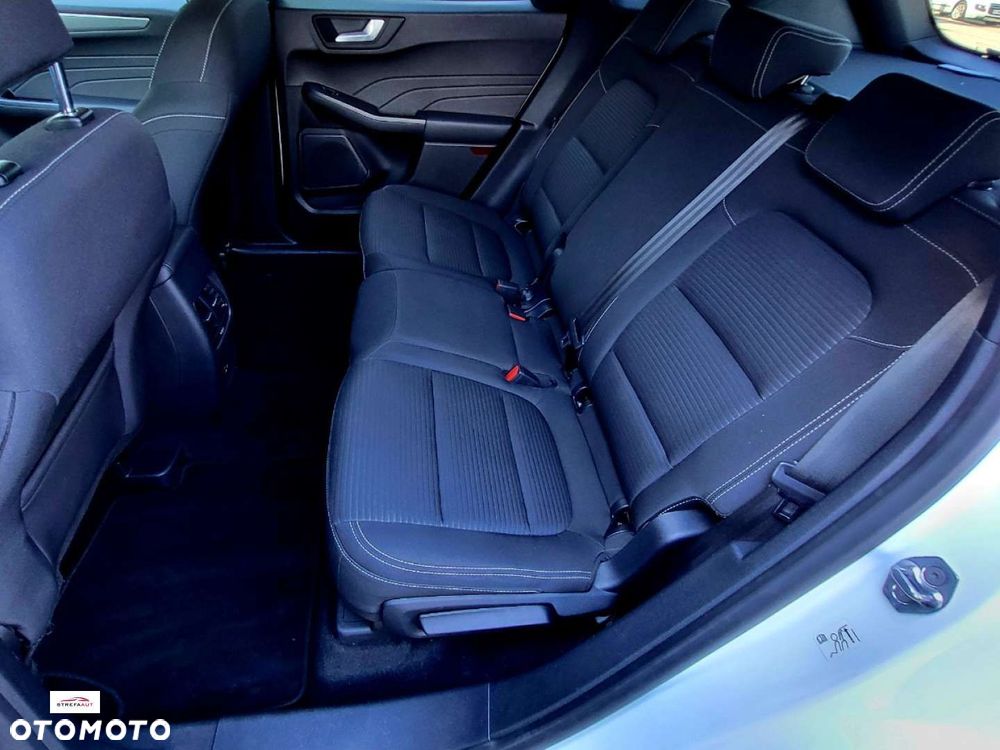 Ford Kuga - 6
