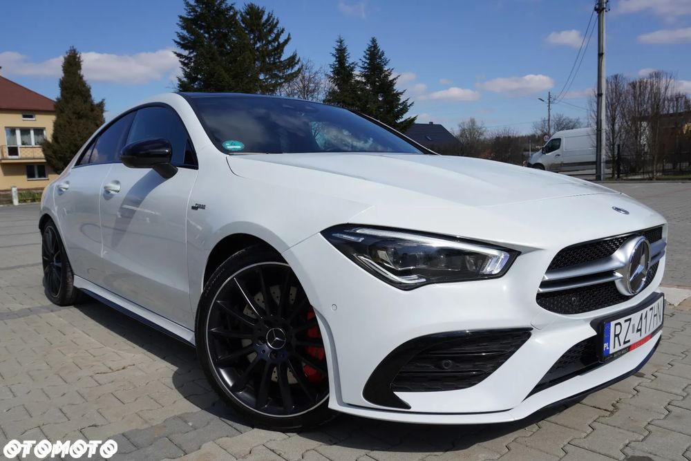 Mercedes-Benz CLA AMG 35 4Matic B AMG Speedshift 7G-DCT - 12