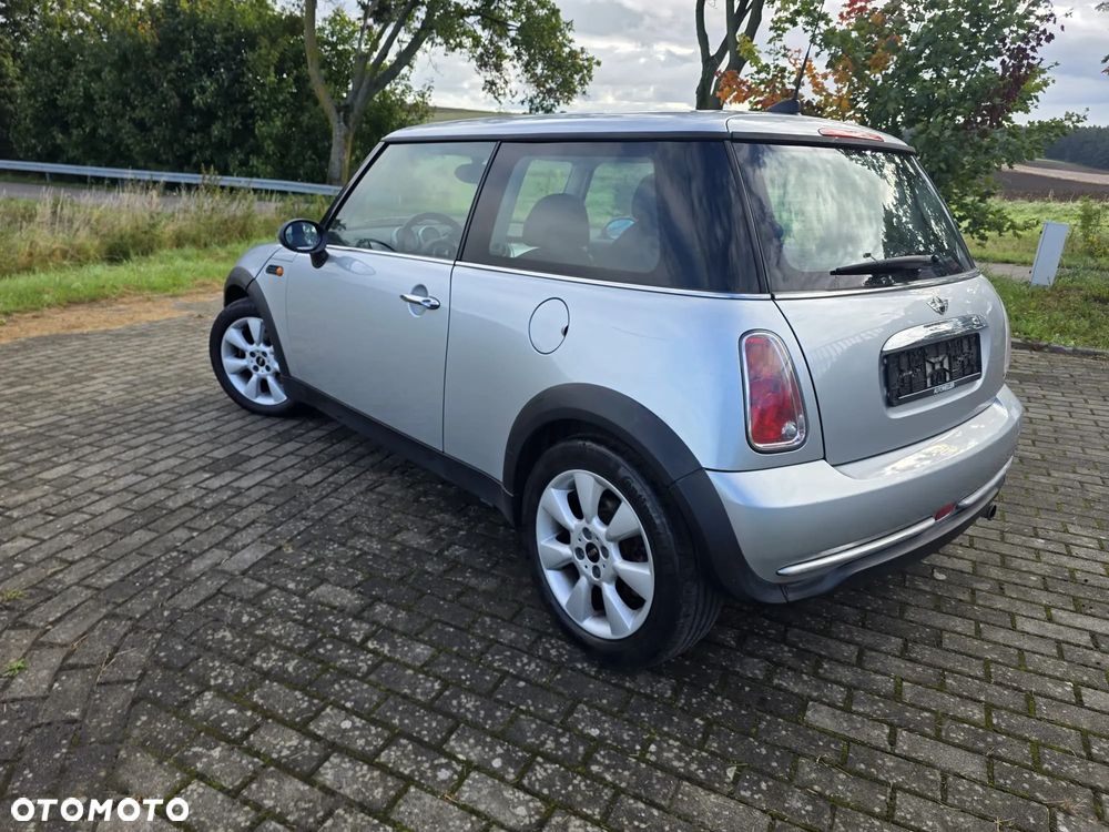 MINI ONE - 5