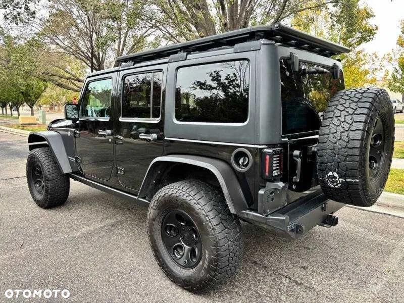 Jeep Wrangler 3.6 Unlim Rubicon - 3