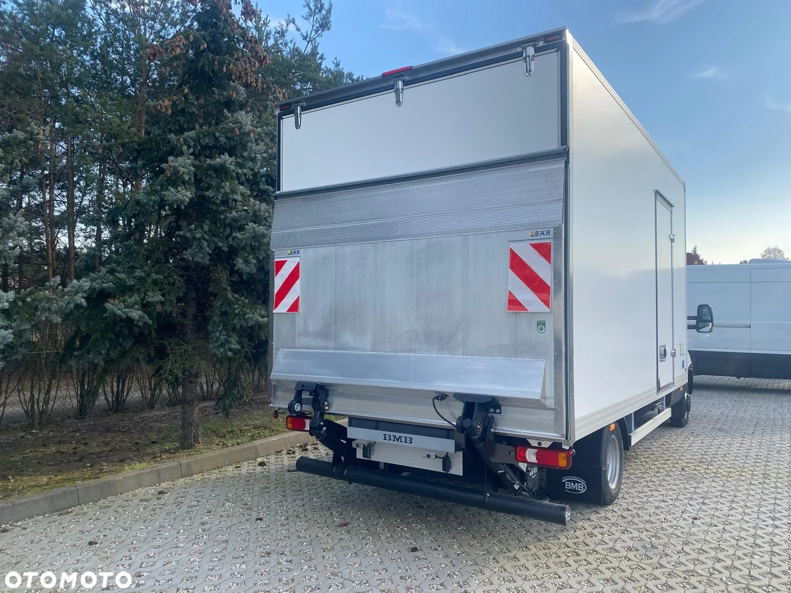 Iveco DAILY 50C18HZ Kontener + Winda 1000 kg - 5
