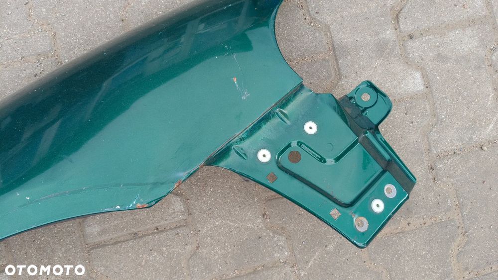 Błotnik prawy audi a4 B5 lift 99-01 - 18