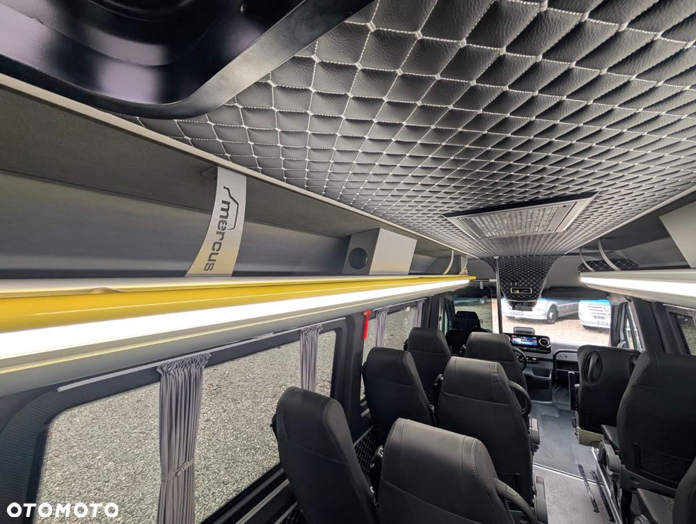 Mercedes-Benz Sprinter 519 - 21